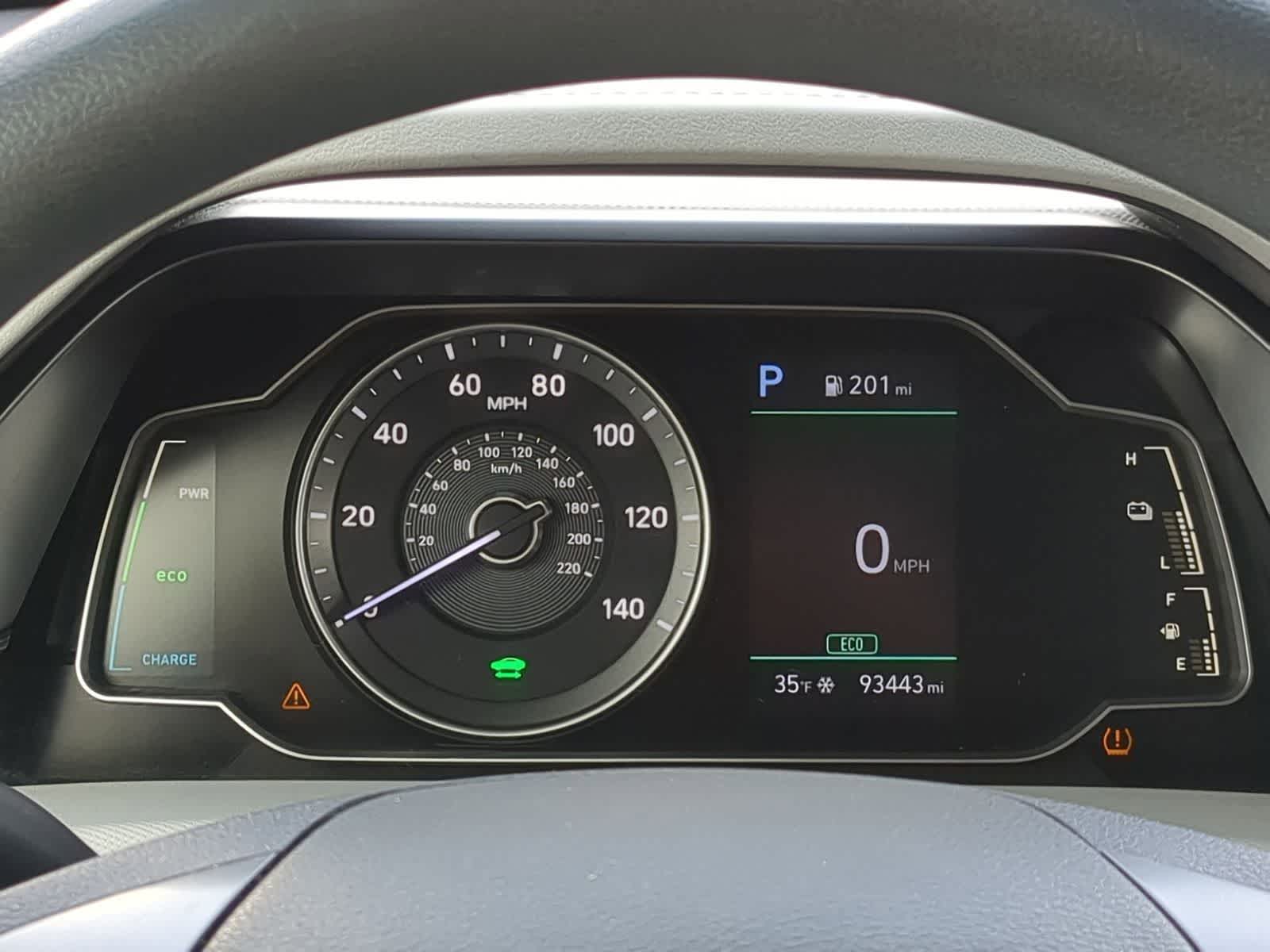 Thumbnail: 2020 Hyundai Ioniq - 32