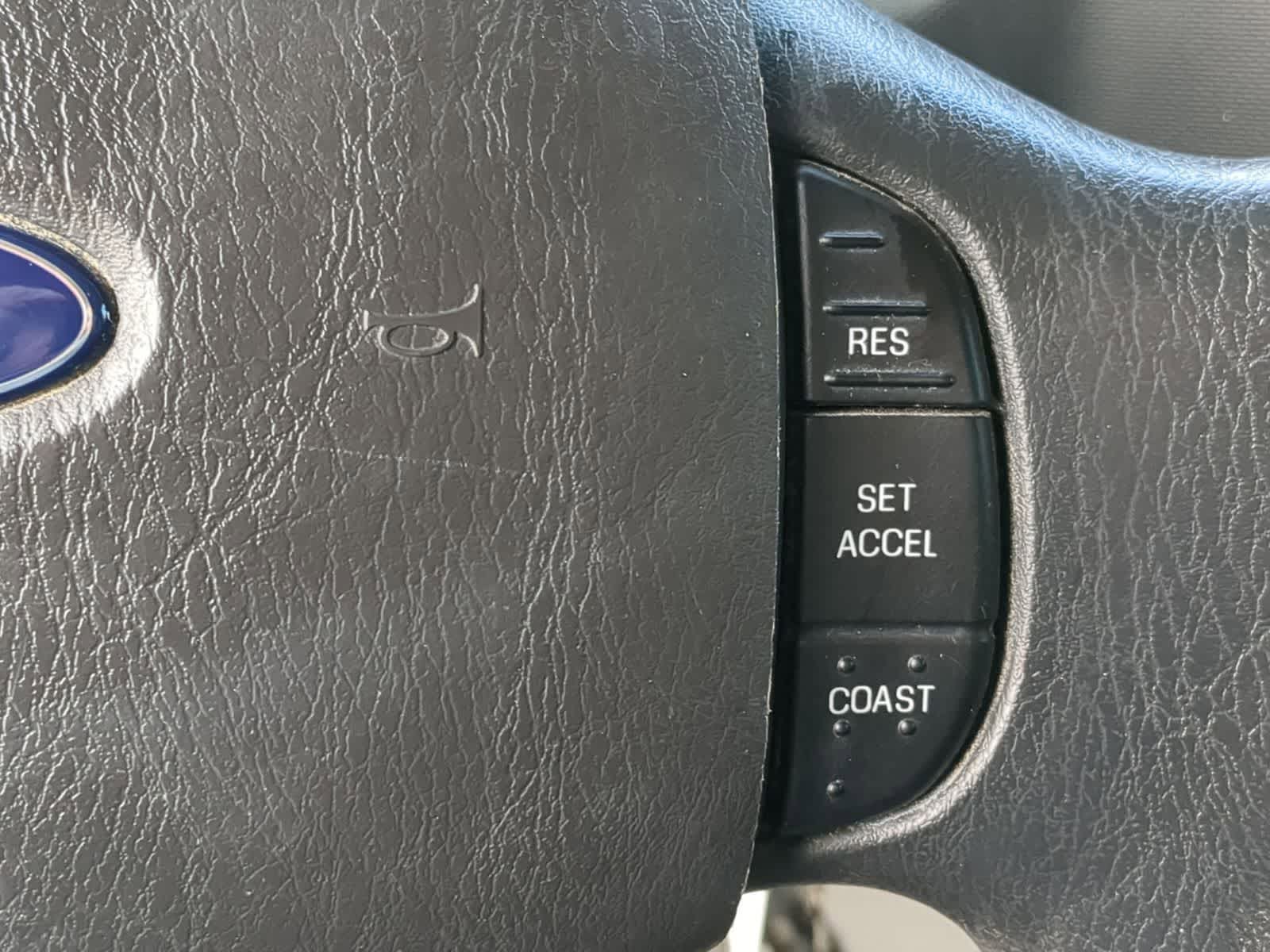 Thumbnail: 2014 Ford Econoline - 22