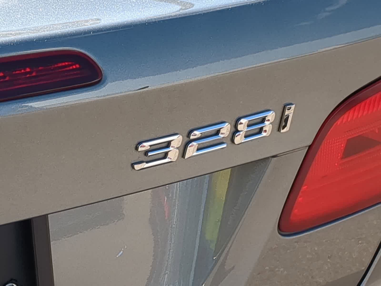 Thumbnail: 2010 BMW 3 Series - 19