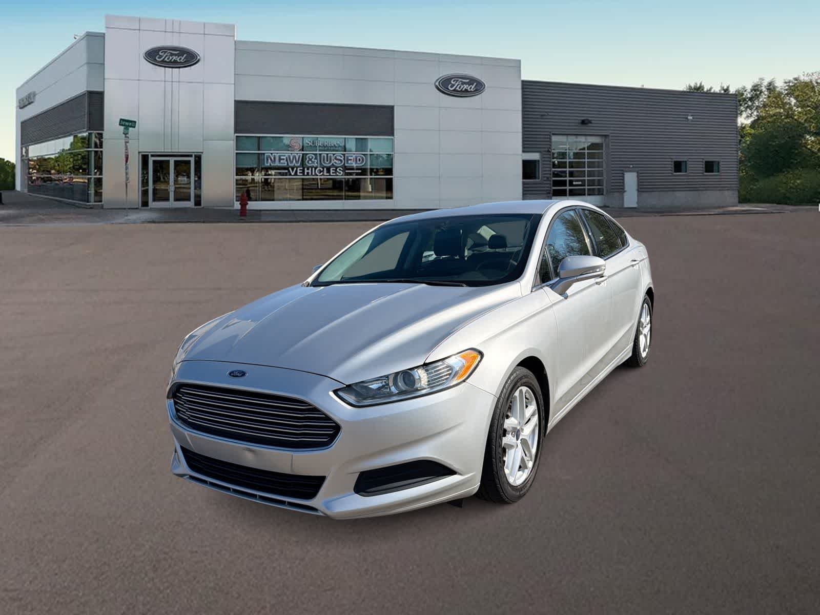 Thumbnail: 2016 Ford Fusion - 4