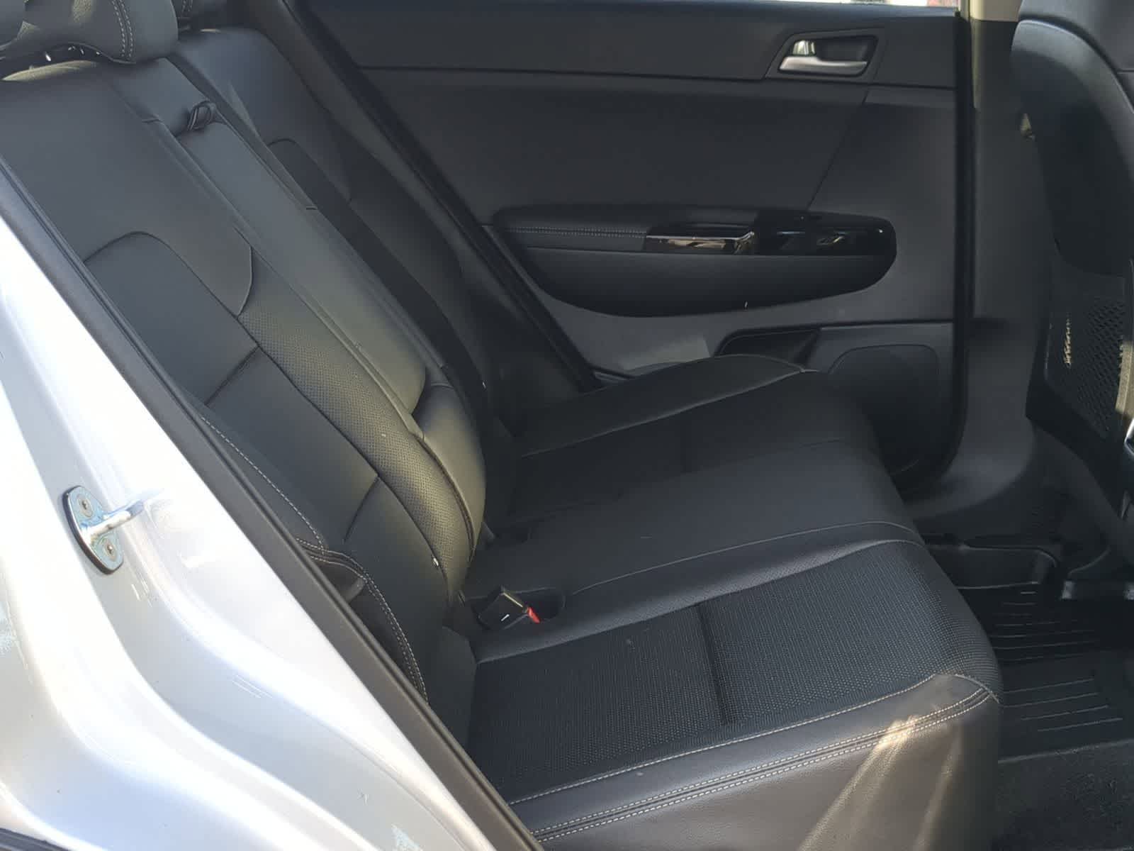 Thumbnail: 2022 Kia Sportage - 23