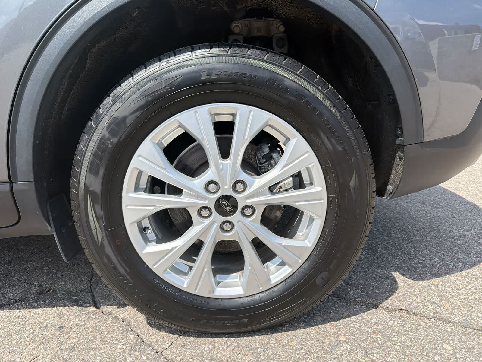 Thumbnail: 2023 Ford Escape - 18