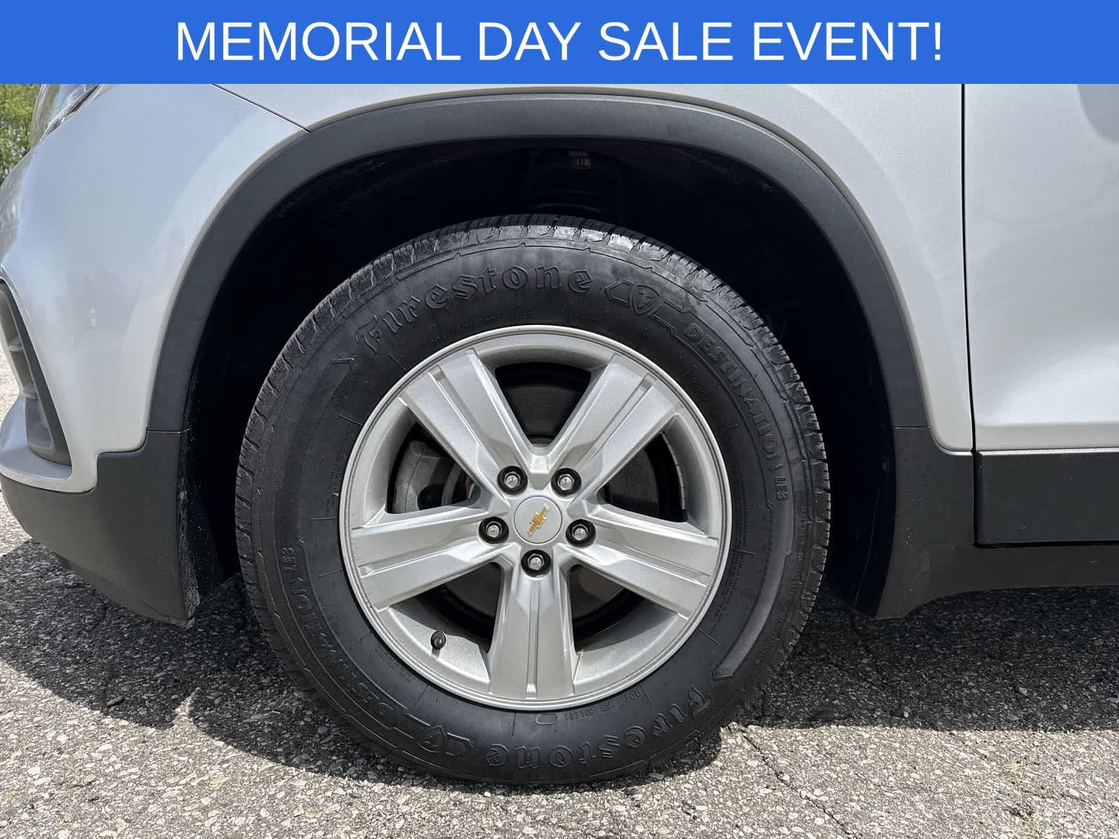 Thumbnail: 2020 Chevrolet Trax - 18