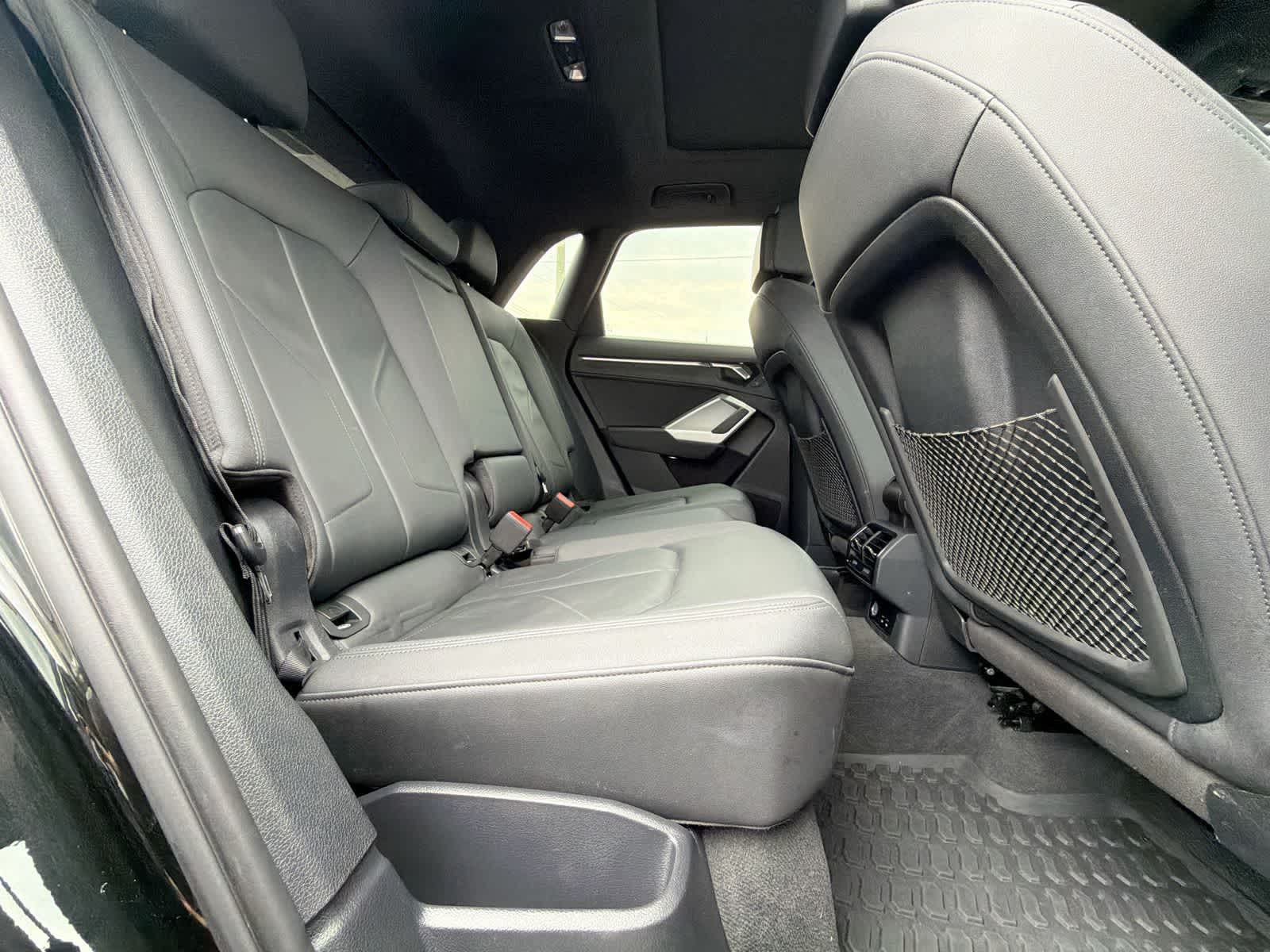 Thumbnail: 2021 Audi Q3 - 27