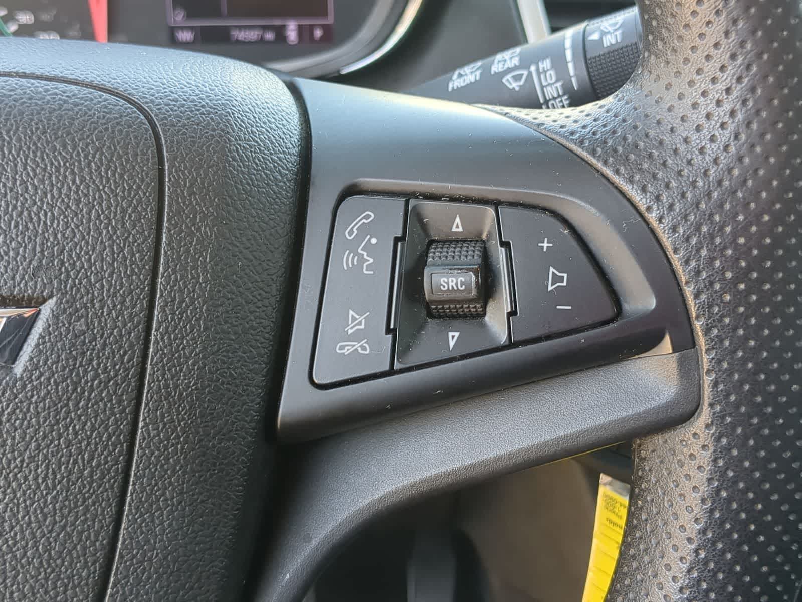 Thumbnail: 2020 Chevrolet Trax - 26