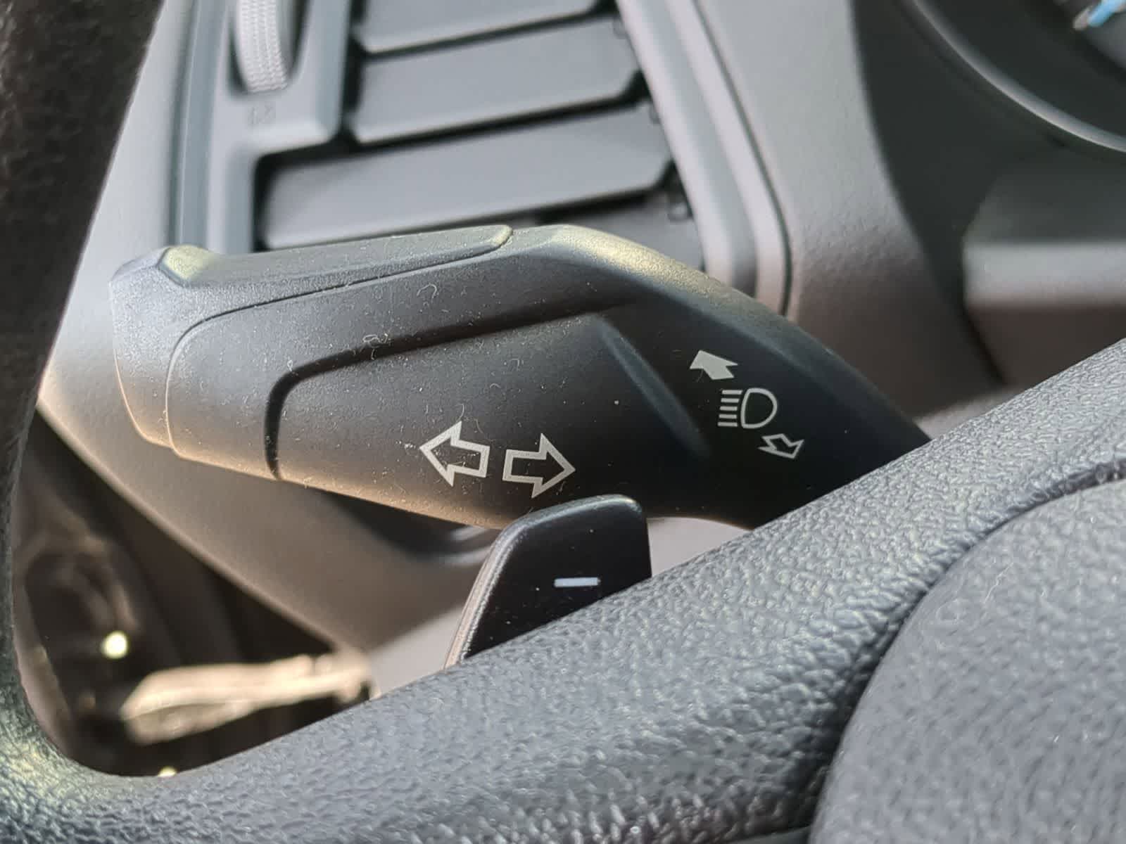 Thumbnail: 2017 Ford Escape - 28