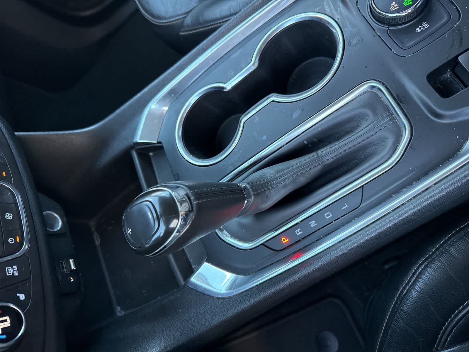 Thumbnail: 2020 Chevrolet Traverse - 15