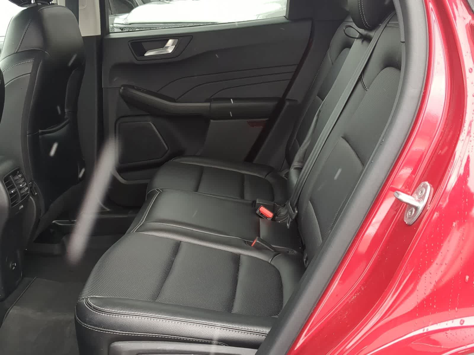 Thumbnail: 2022 Ford Escape - 24