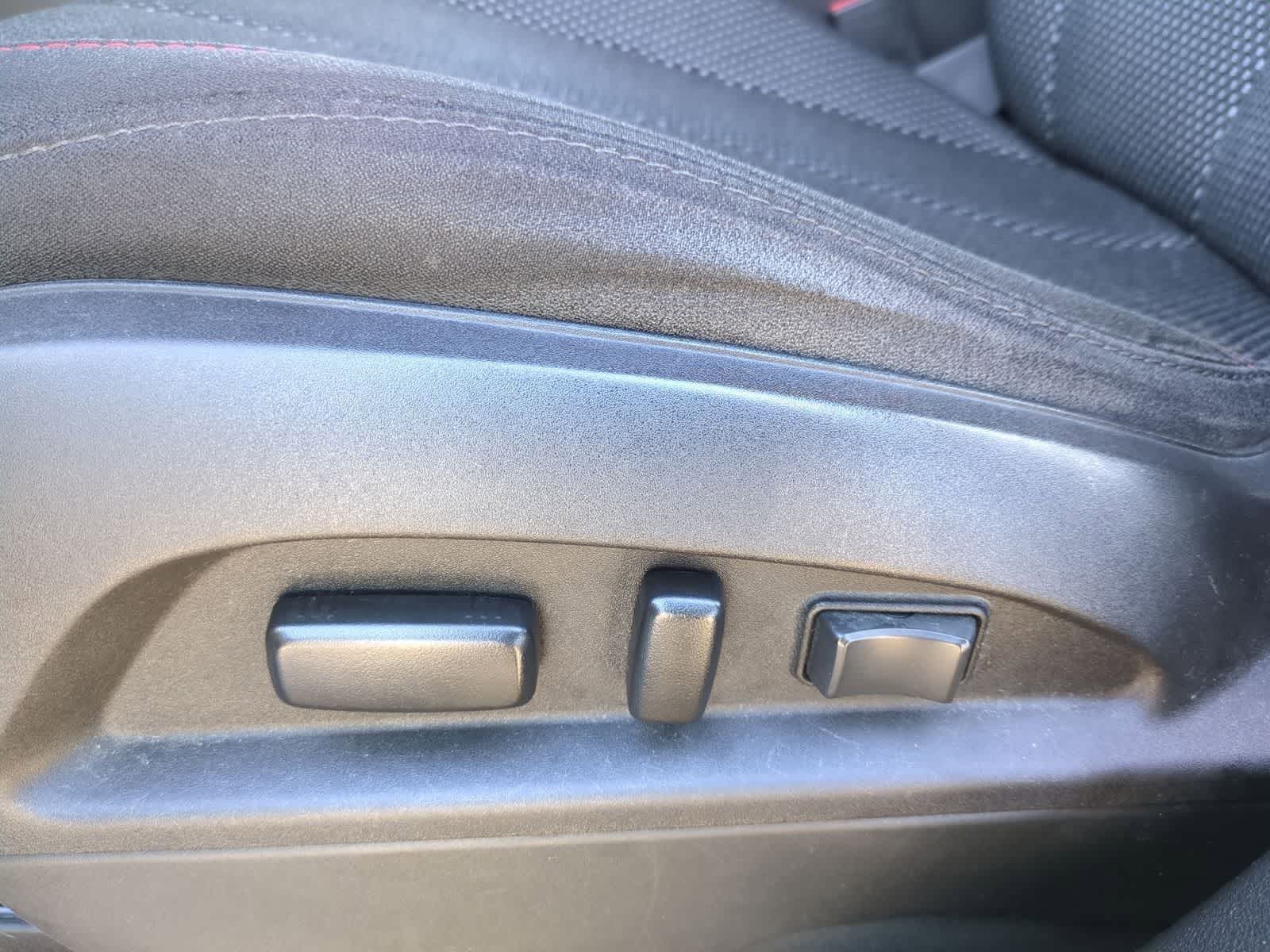 Thumbnail: 2016 GMC Terrain - 22