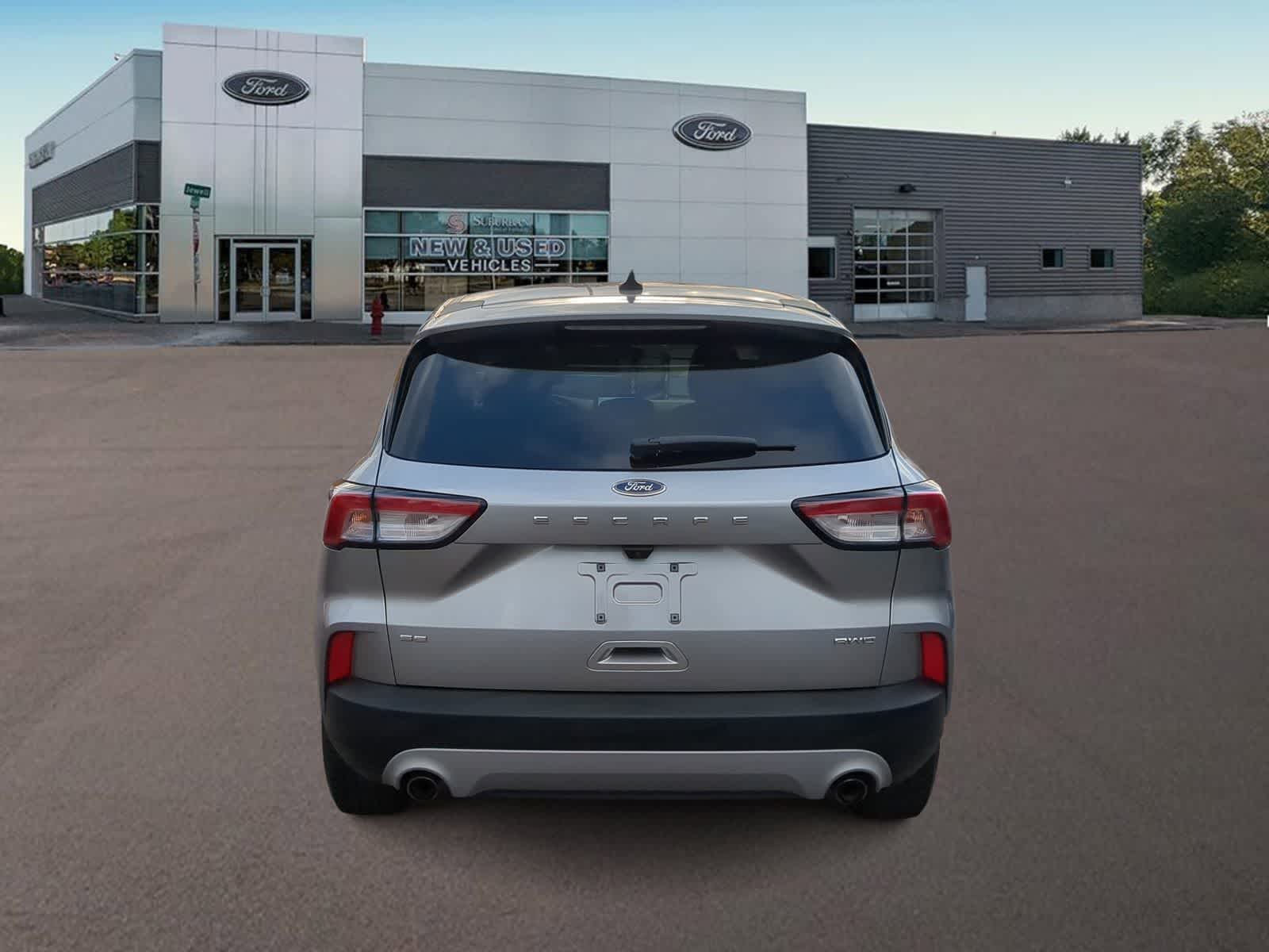 Thumbnail: 2022 Ford Escape - 10