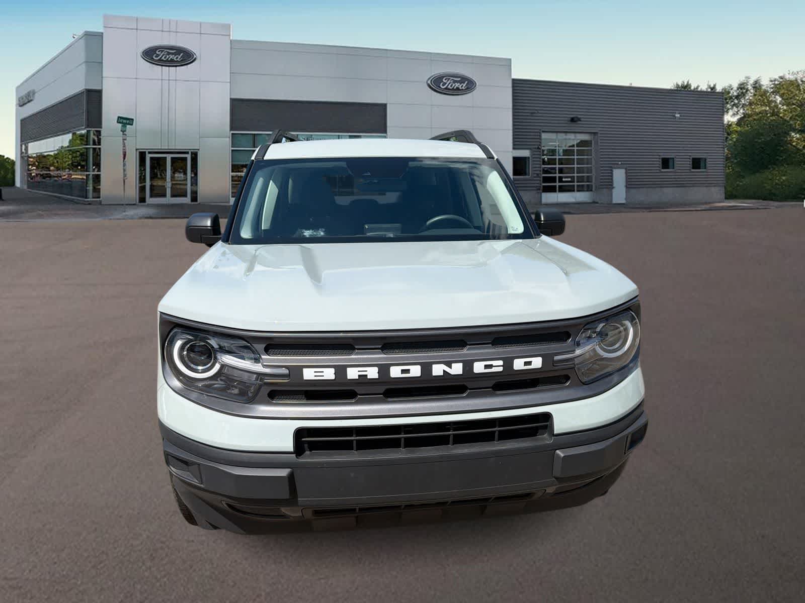 Thumbnail: 2023 Ford Bronco Sport - 3