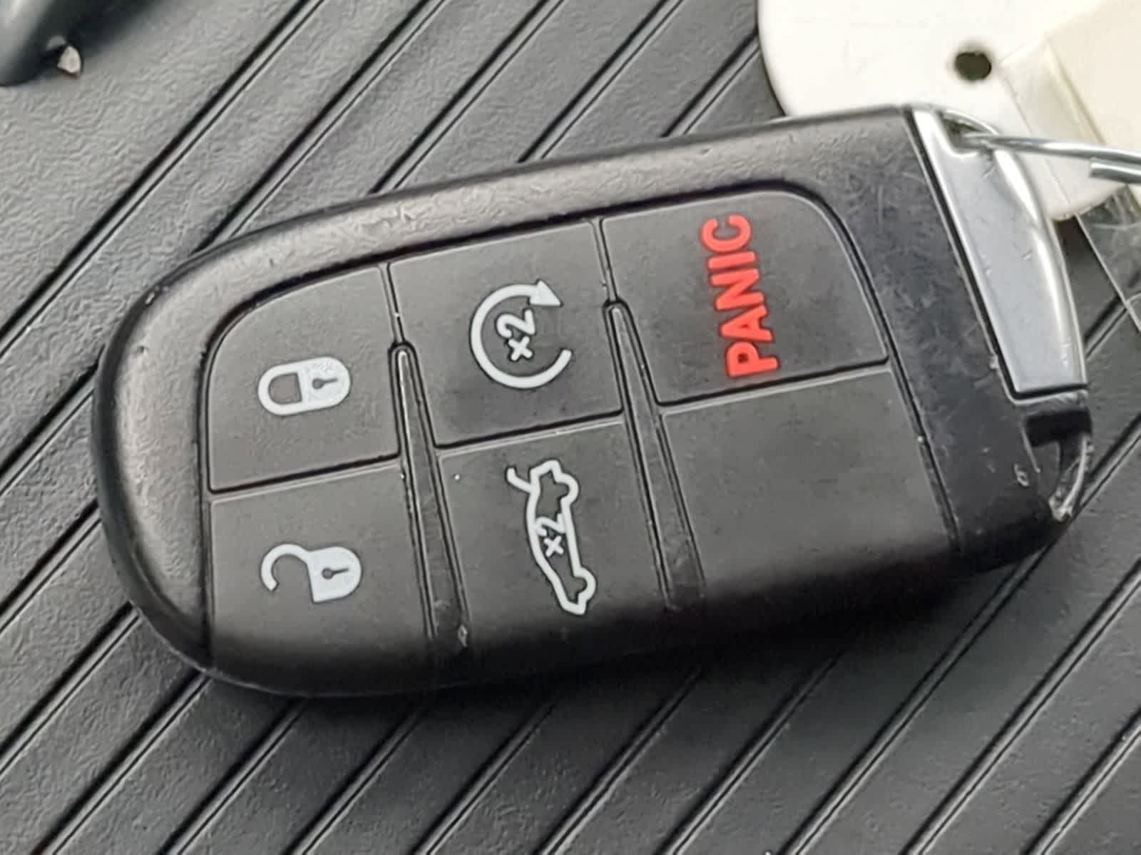 Thumbnail: 2019 Dodge Charger - 33