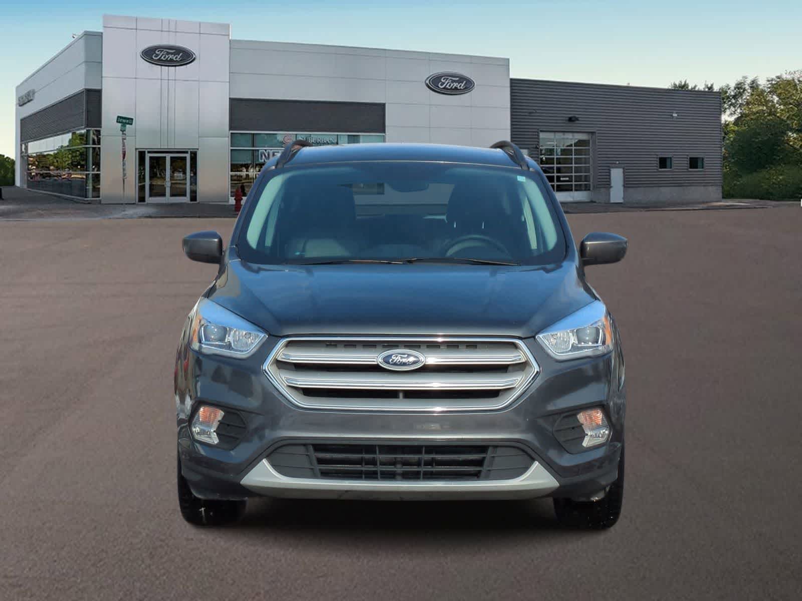 Thumbnail: 2019 Ford Escape - 3