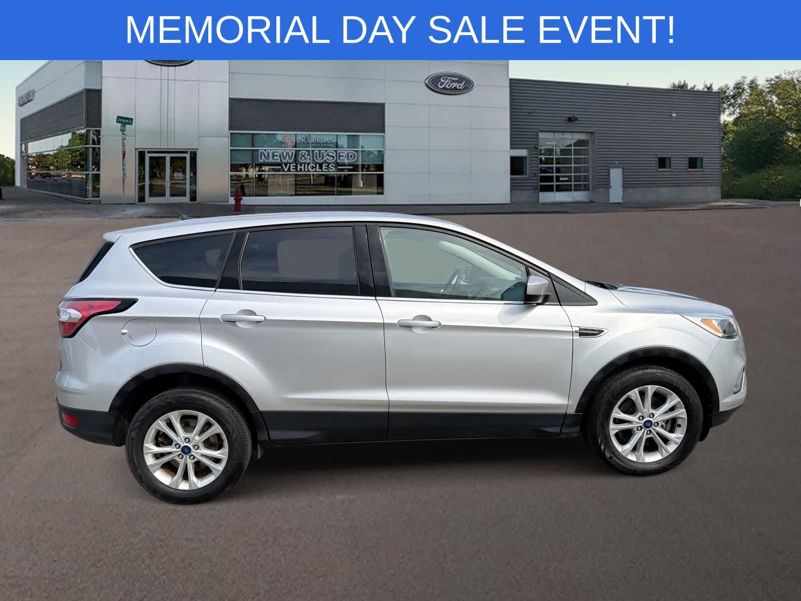 Thumbnail: 2017 Ford Escape - 12