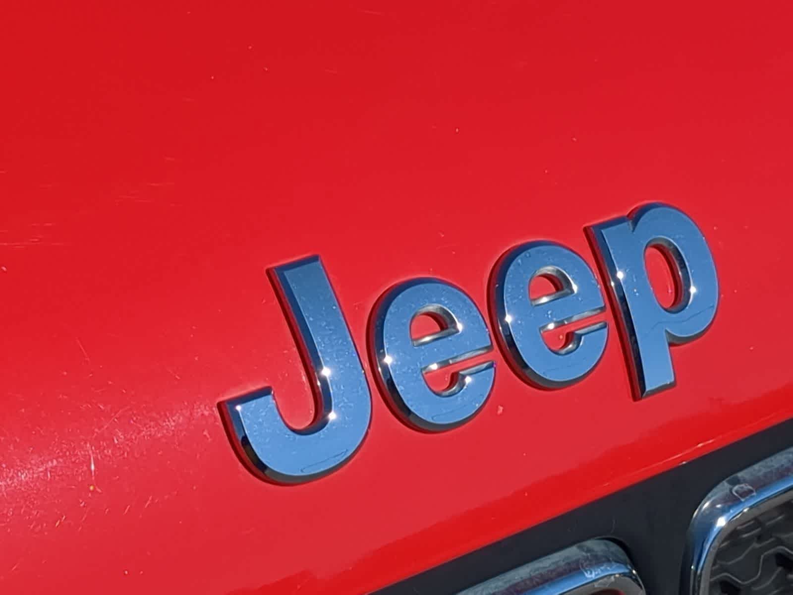 Thumbnail: 2019 Jeep Renegade - 13