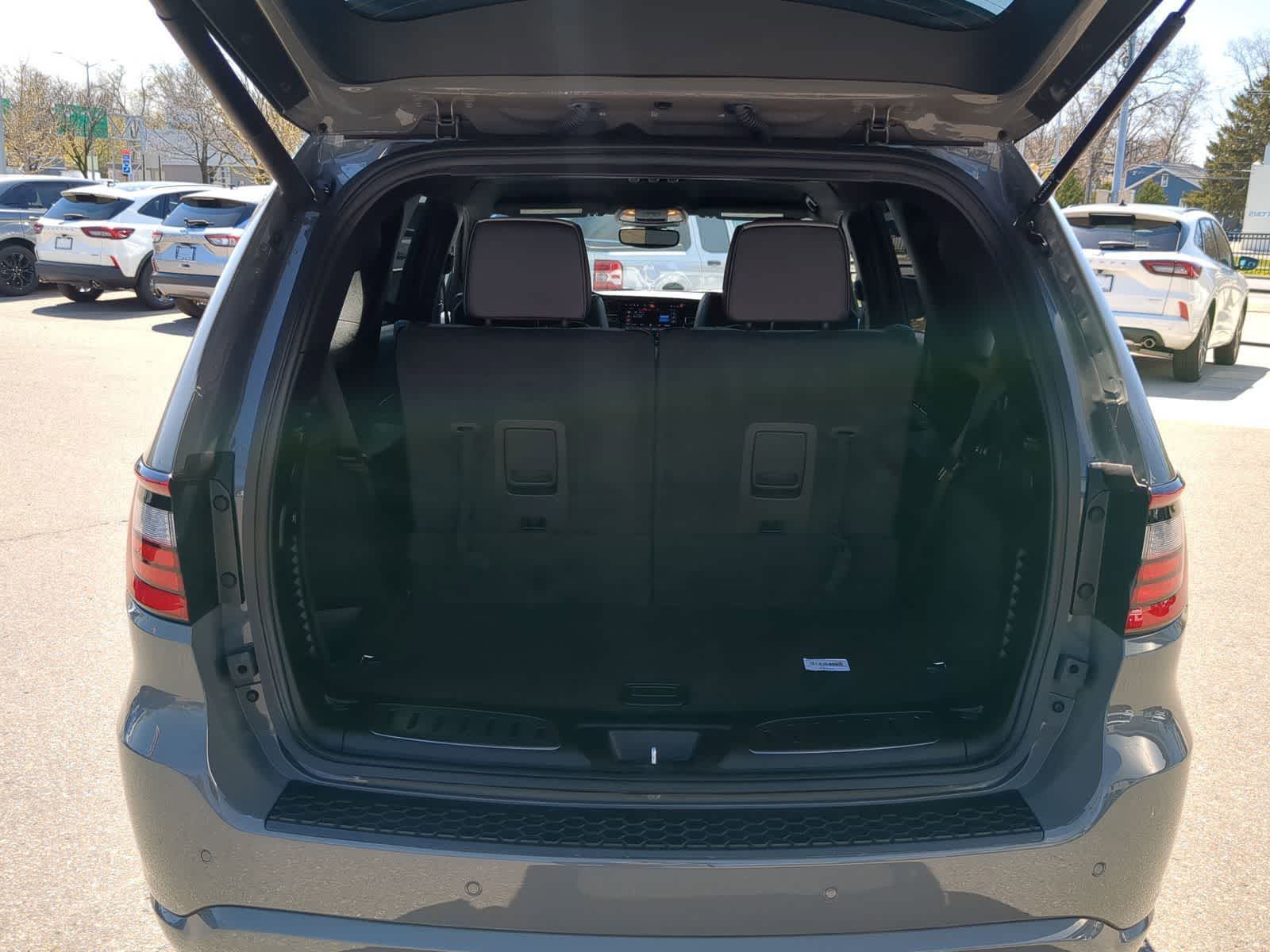 2022 Dodge Durango R/T 37