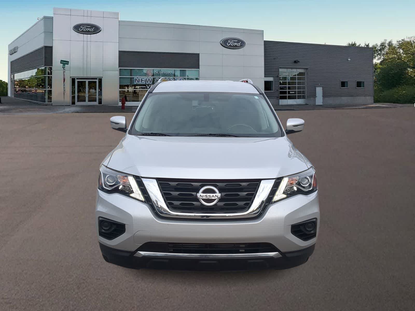 Thumbnail: 2019 Nissan Pathfinder - 3