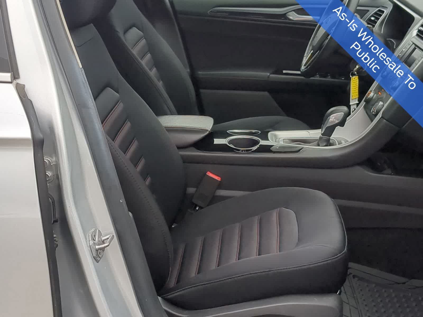 Thumbnail: 2014 Ford Fusion - 24