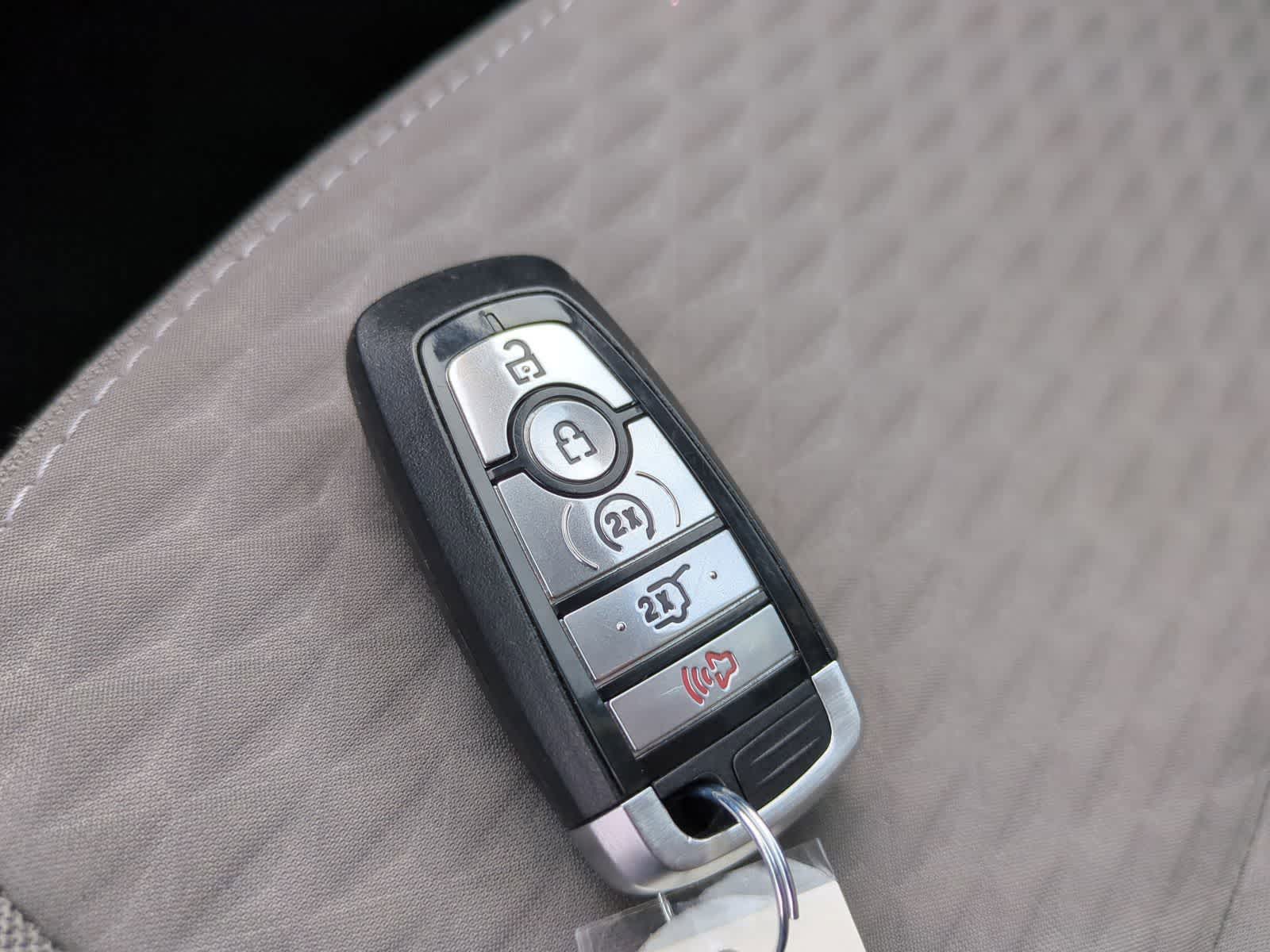 Thumbnail: 2022 Ford Escape - 38