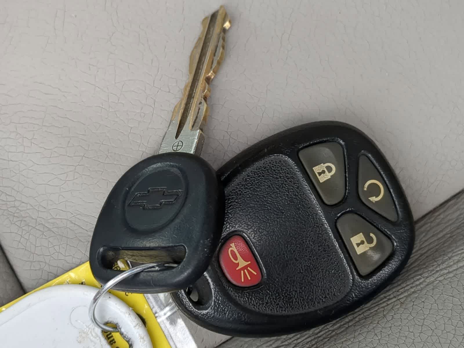 Thumbnail: 2009 Chevrolet Silverado 1500 - 33