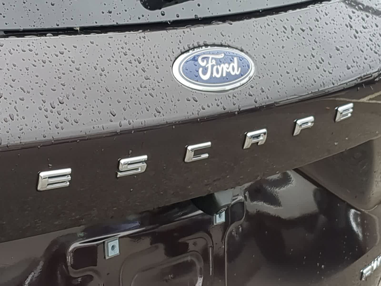 Thumbnail: 2023 Ford Escape - 14