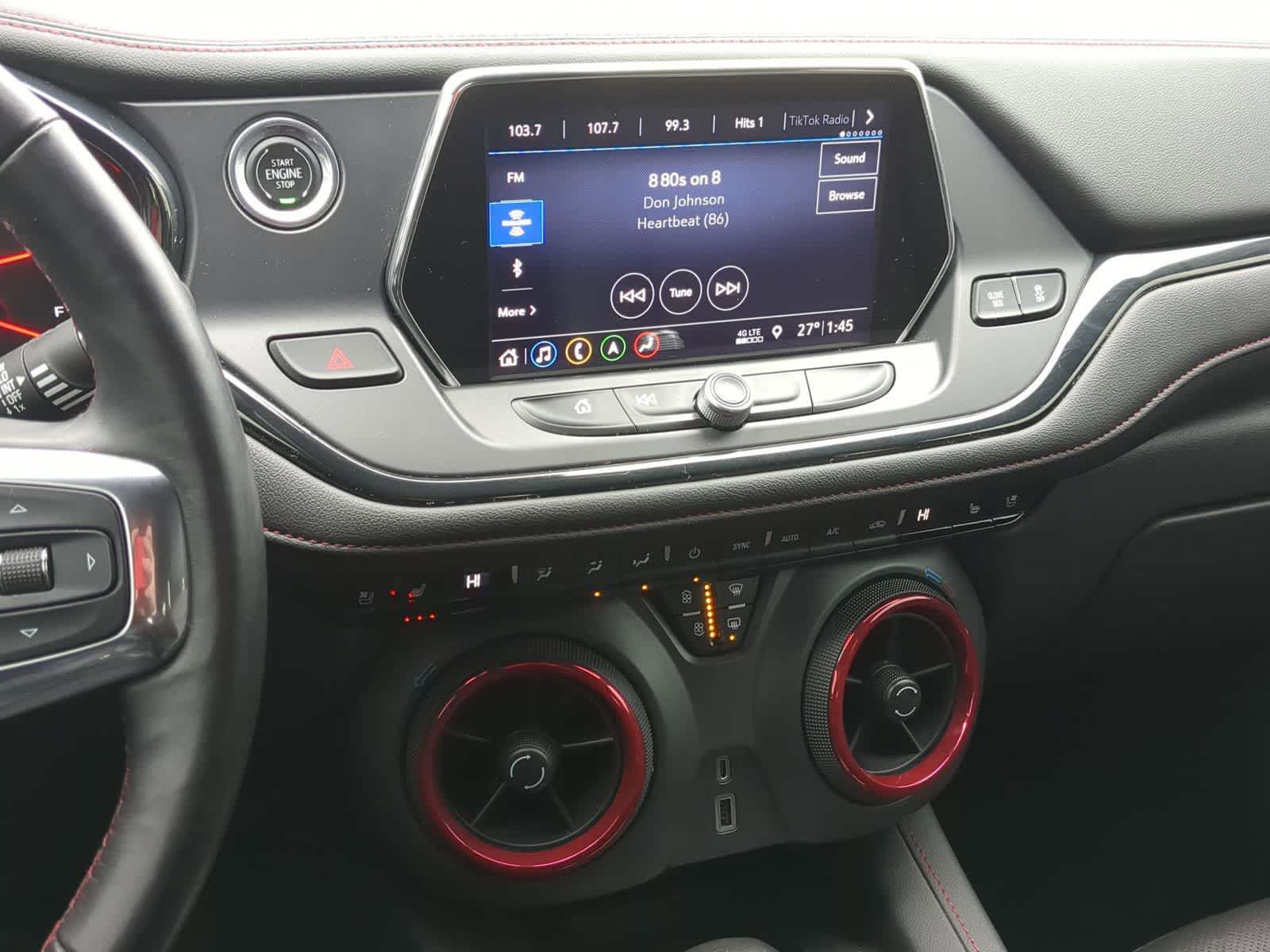 Thumbnail: 2019 Chevrolet Blazer - 34