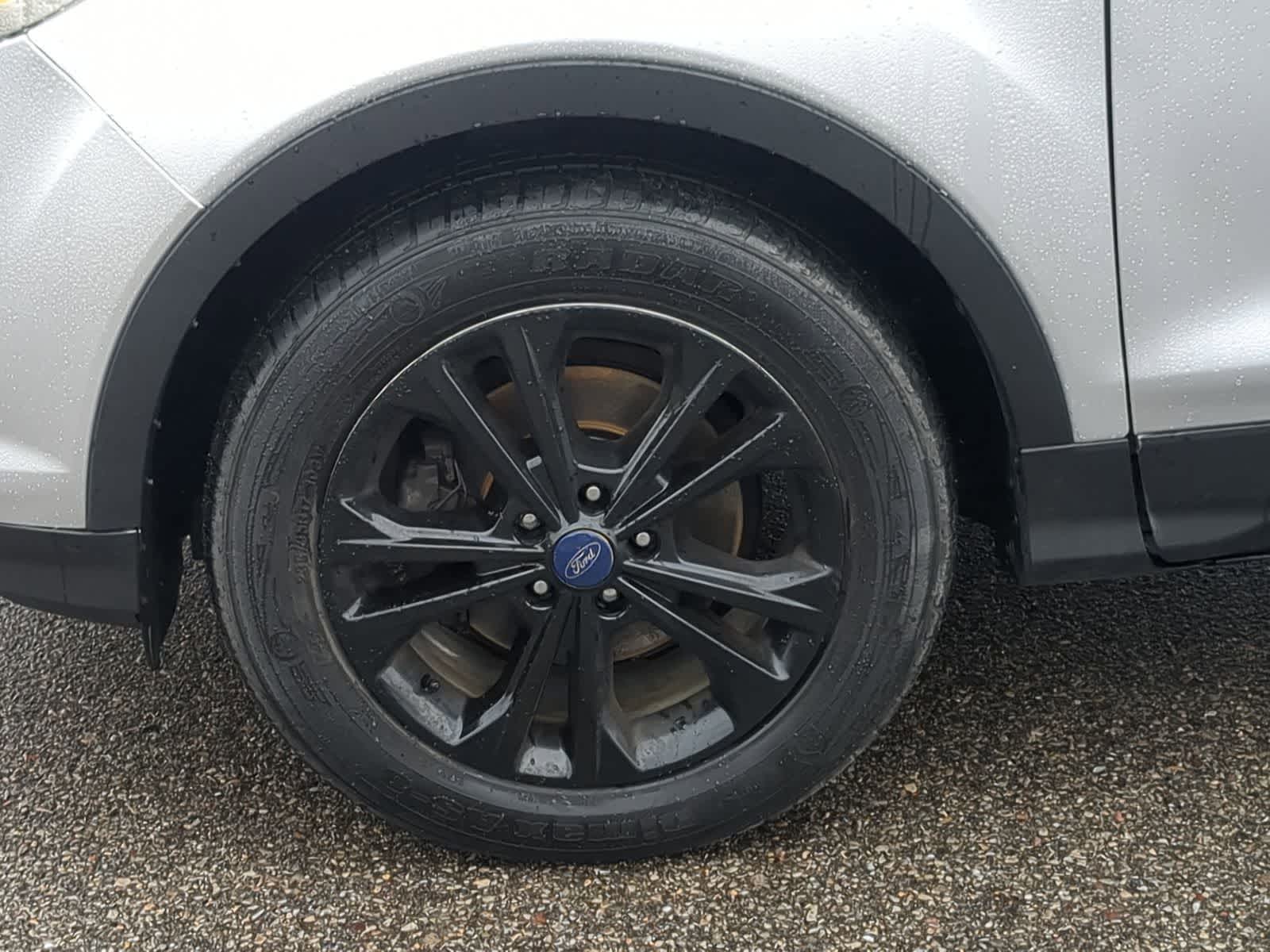 Thumbnail: 2018 Ford Escape - 19