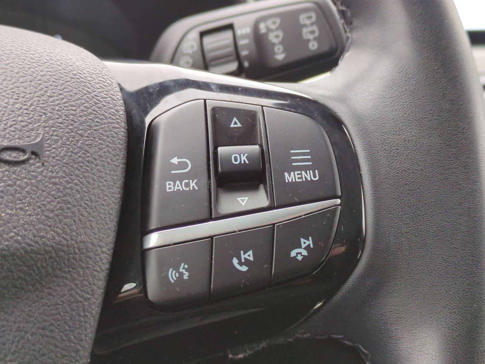 Thumbnail: 2022 Ford Escape - 29