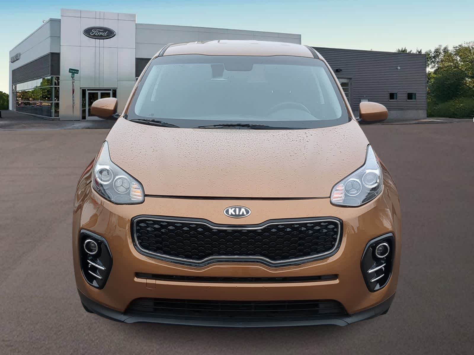 Thumbnail: 2019 Kia Sportage - 3