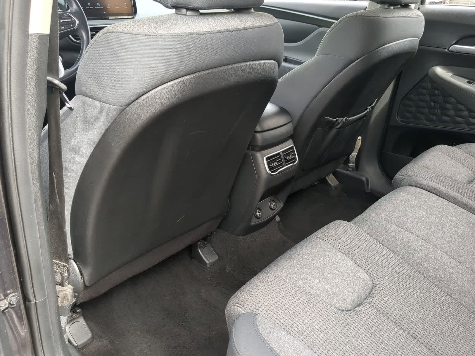 Thumbnail: 2023 Hyundai Santa Fe - 21