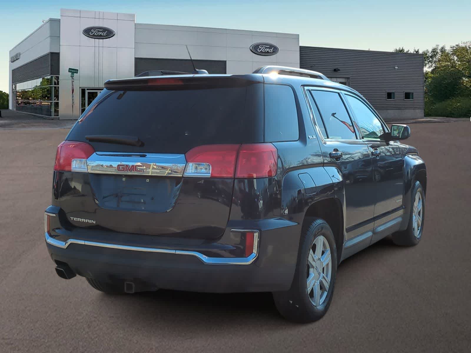 Thumbnail: 2016 GMC Terrain - 11