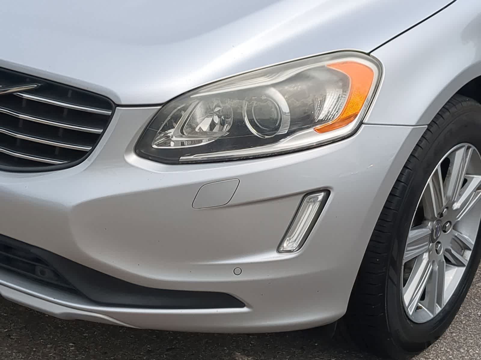 Thumbnail: 2017 Volvo XC60 - 13
