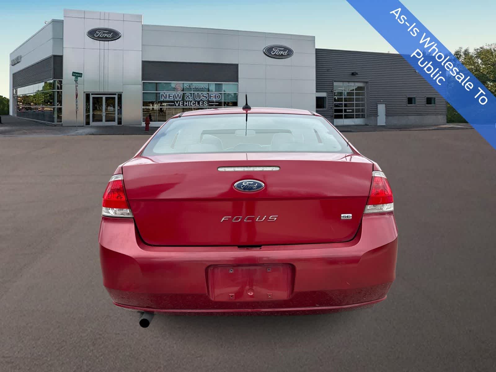 Thumbnail: 2011 Ford Focus - 8