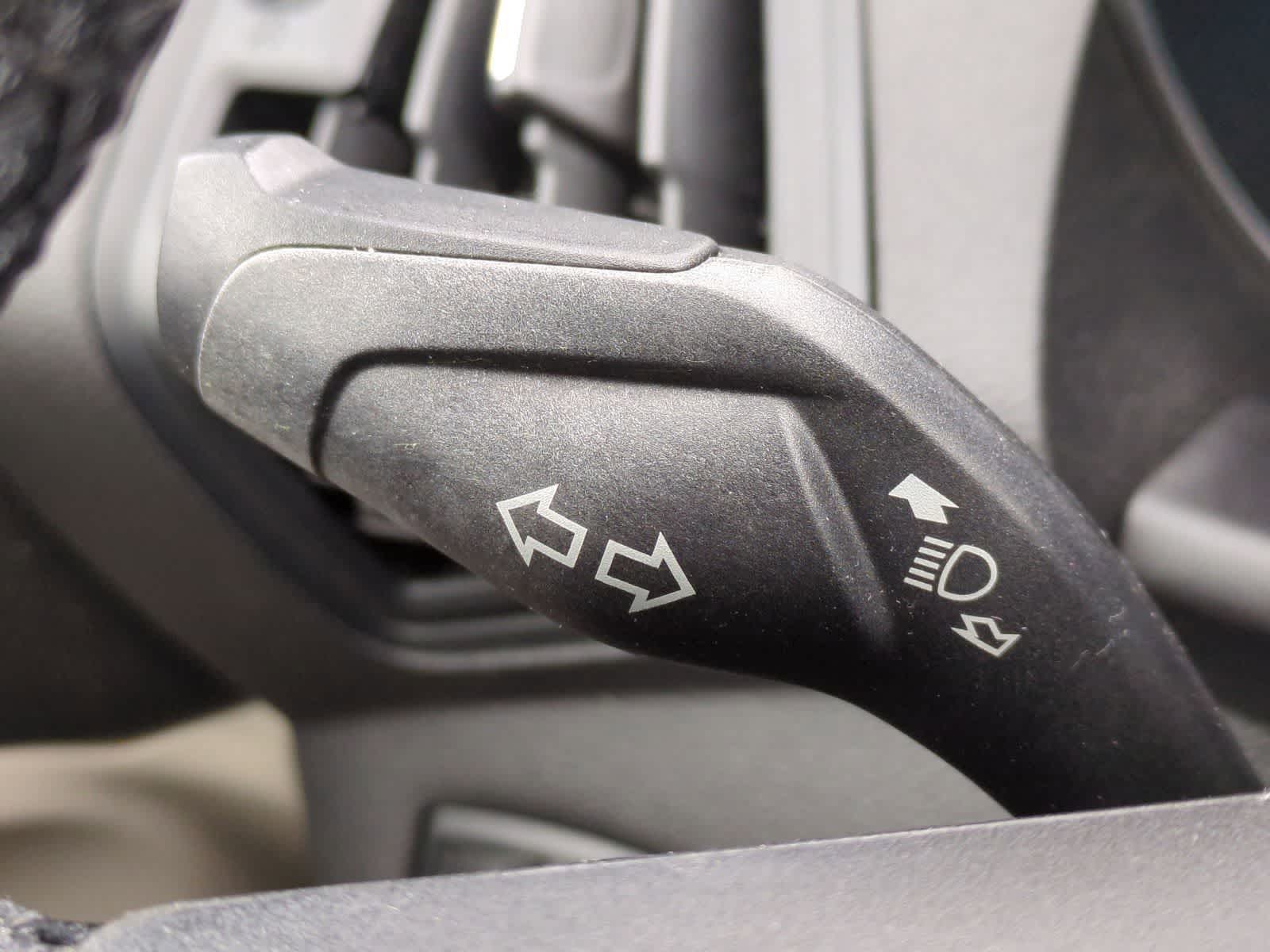 Thumbnail: 2015 Ford Escape - 34