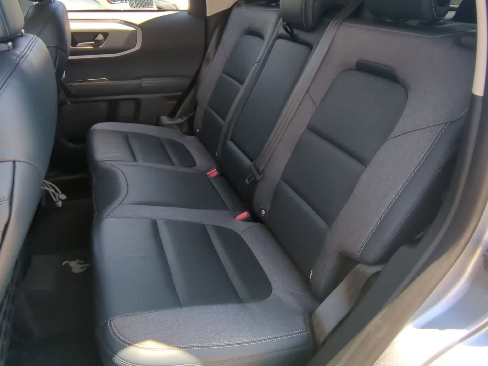 Thumbnail: 2021 Ford Bronco Sport - 23