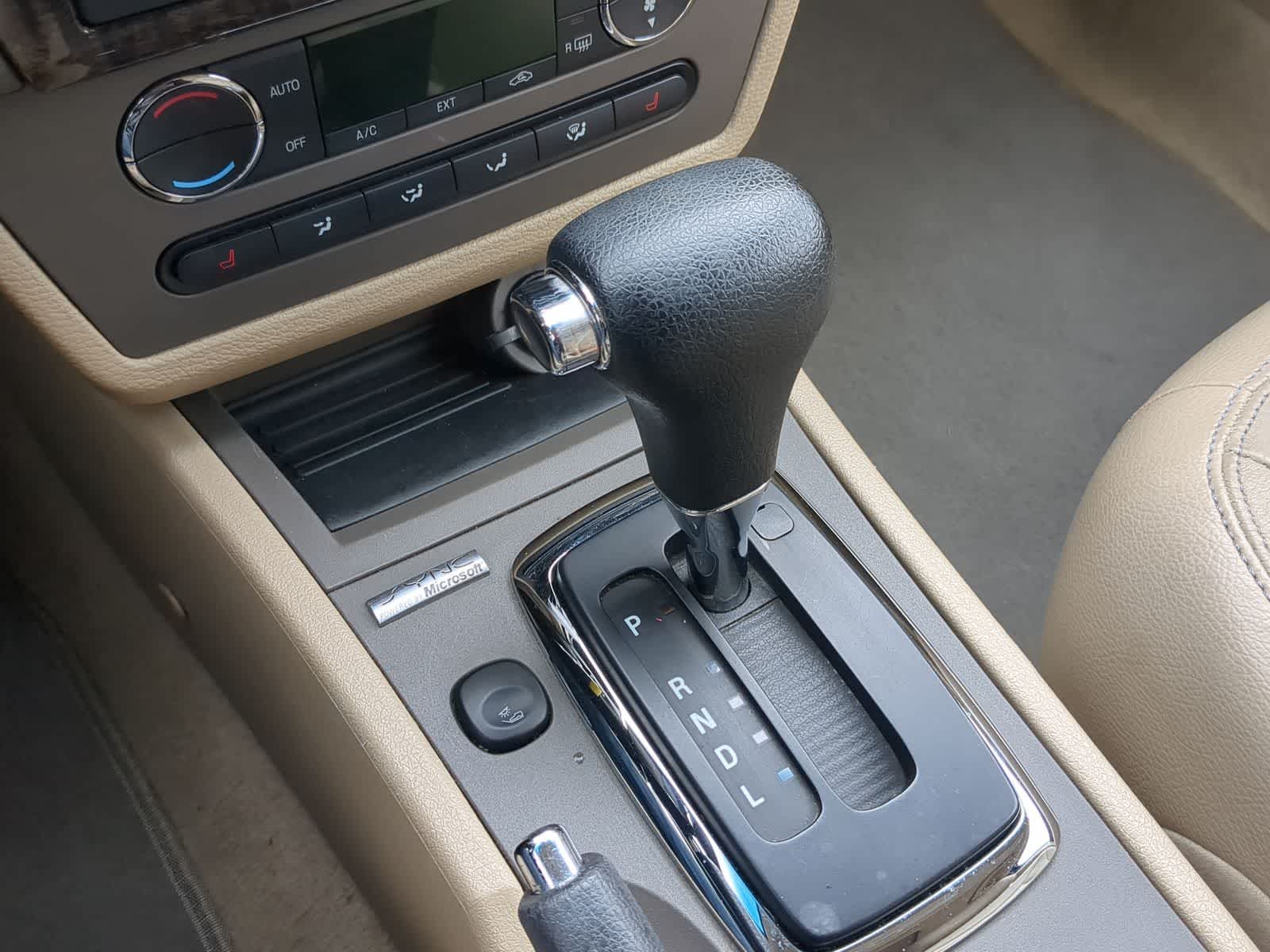 Thumbnail: 2009 Mercury Milan - 29