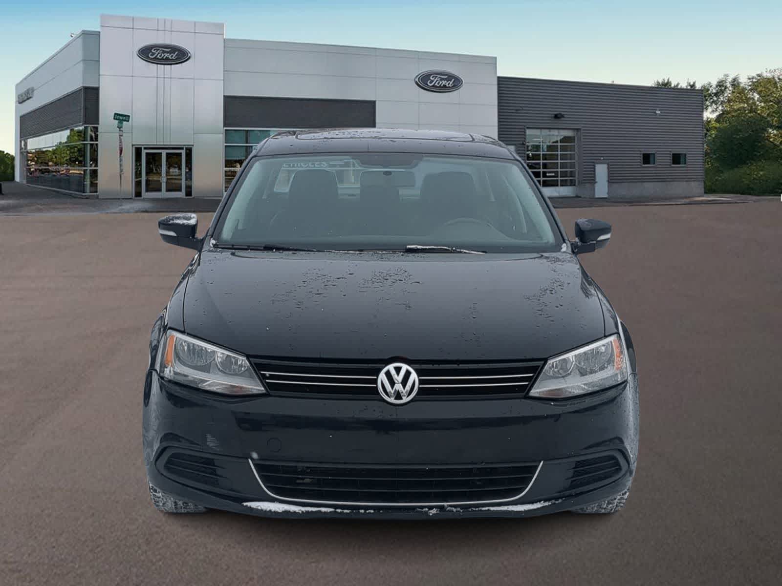Thumbnail: 2014 Volkswagen Jetta - 3