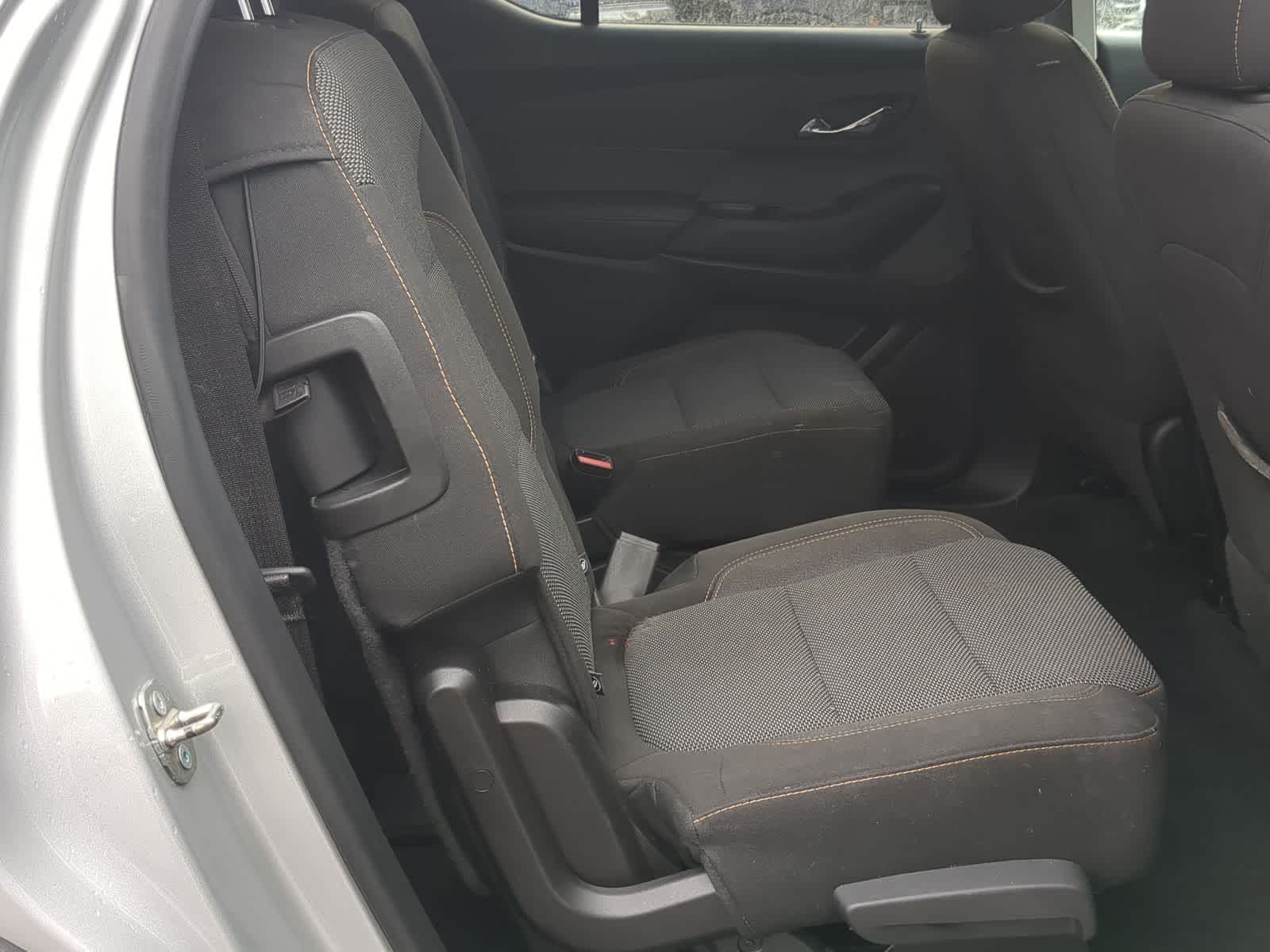 Thumbnail: 2019 Chevrolet Traverse - 26
