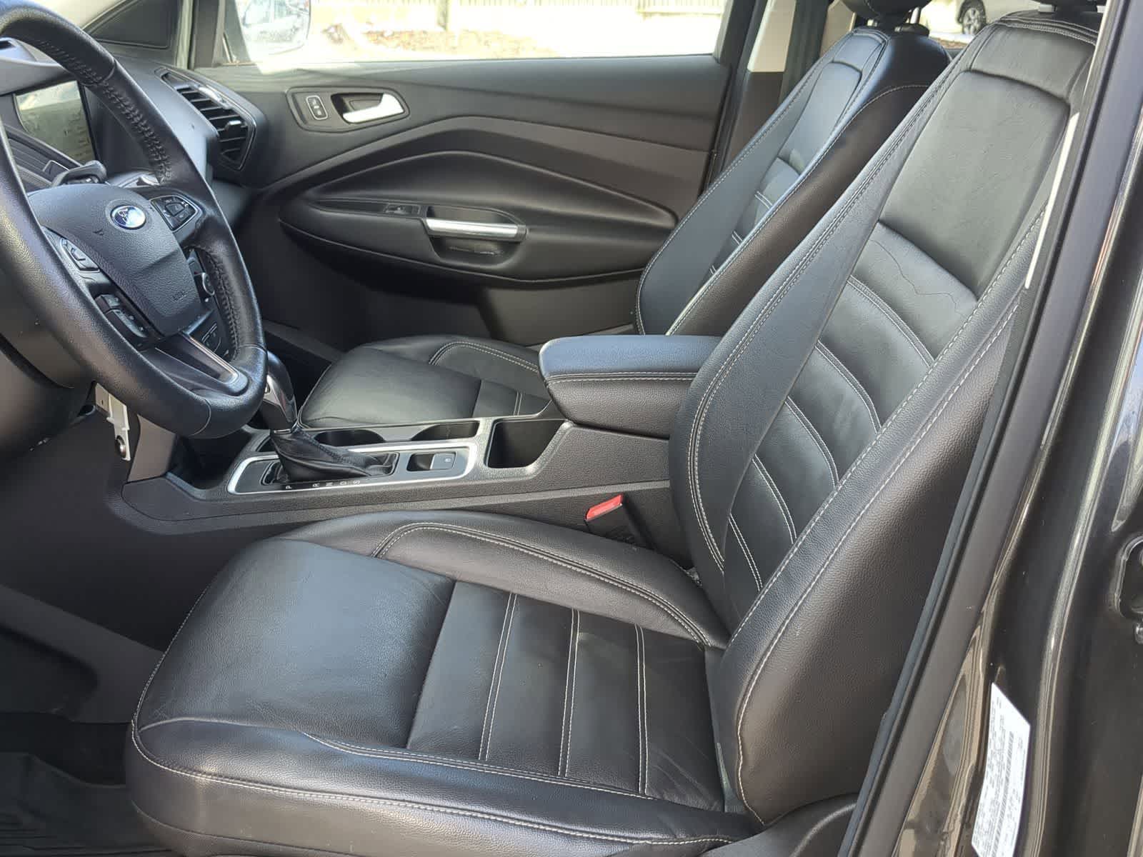 Thumbnail: 2018 Ford Escape - 19