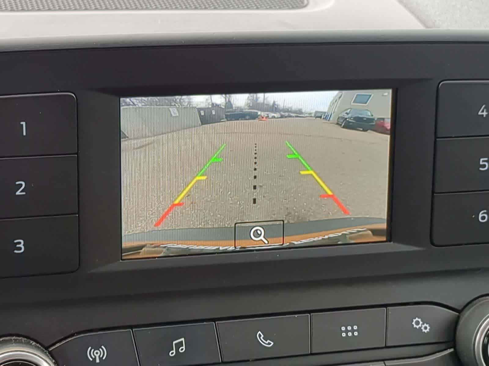 Thumbnail: 2021 Ford EcoSport - 32