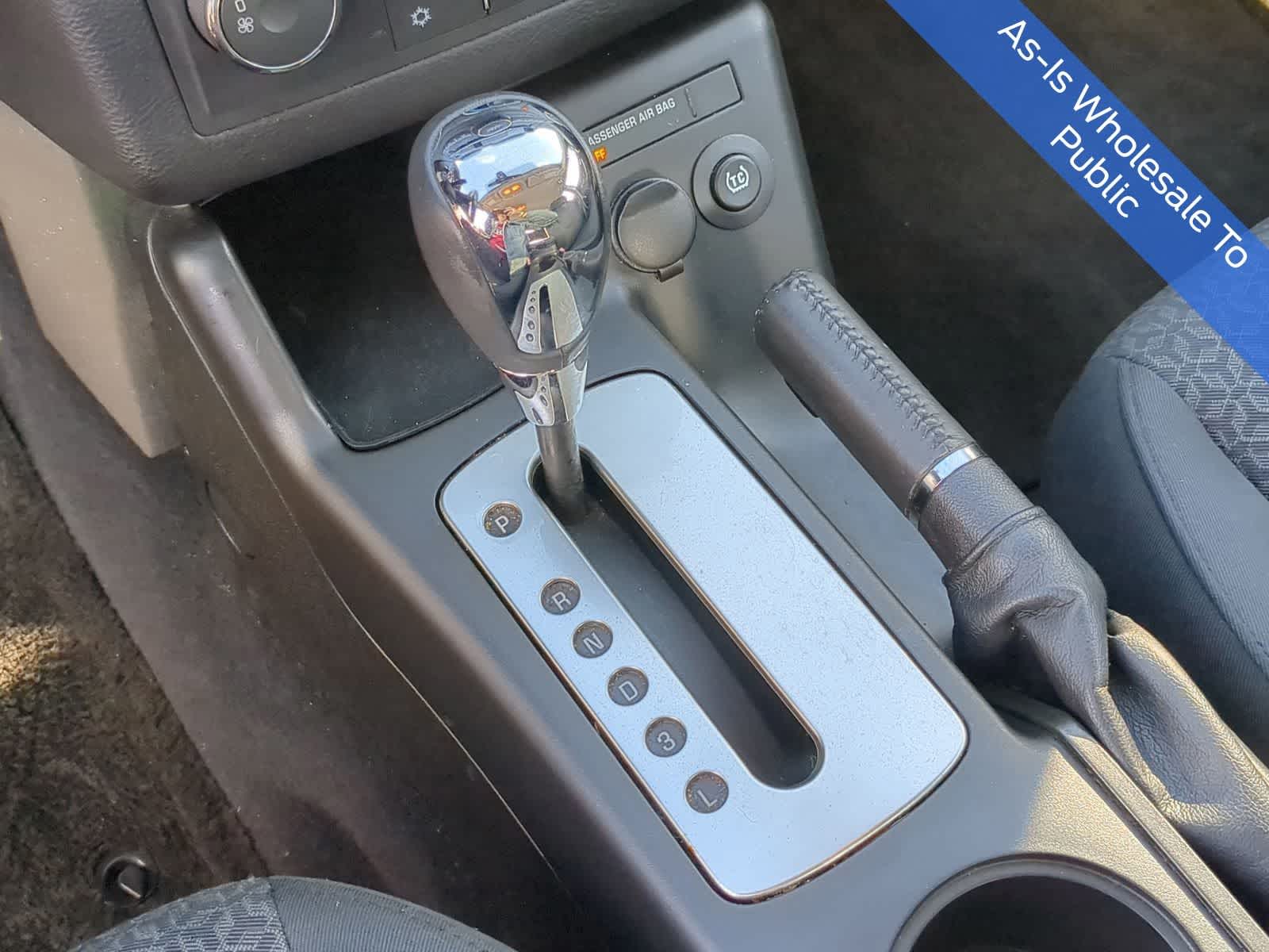 Thumbnail: 2009 Pontiac G6 - 28