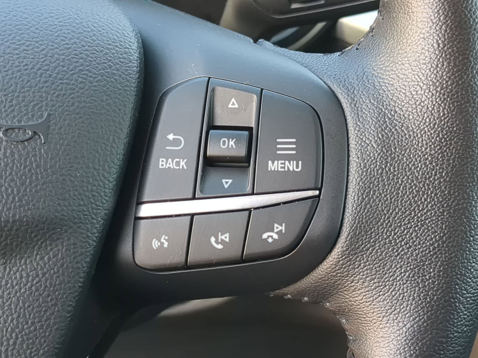 Thumbnail: 2020 Ford Escape - 26