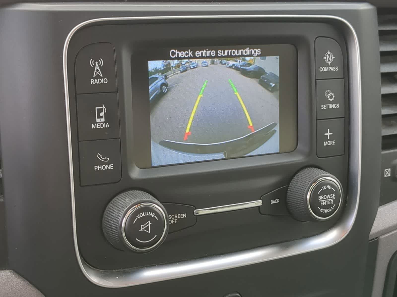 Thumbnail: 2019 RAM 1500 Classic - 34