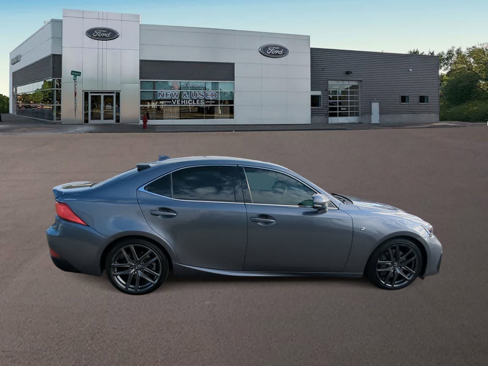 Thumbnail: 2019 Lexus IS - 11