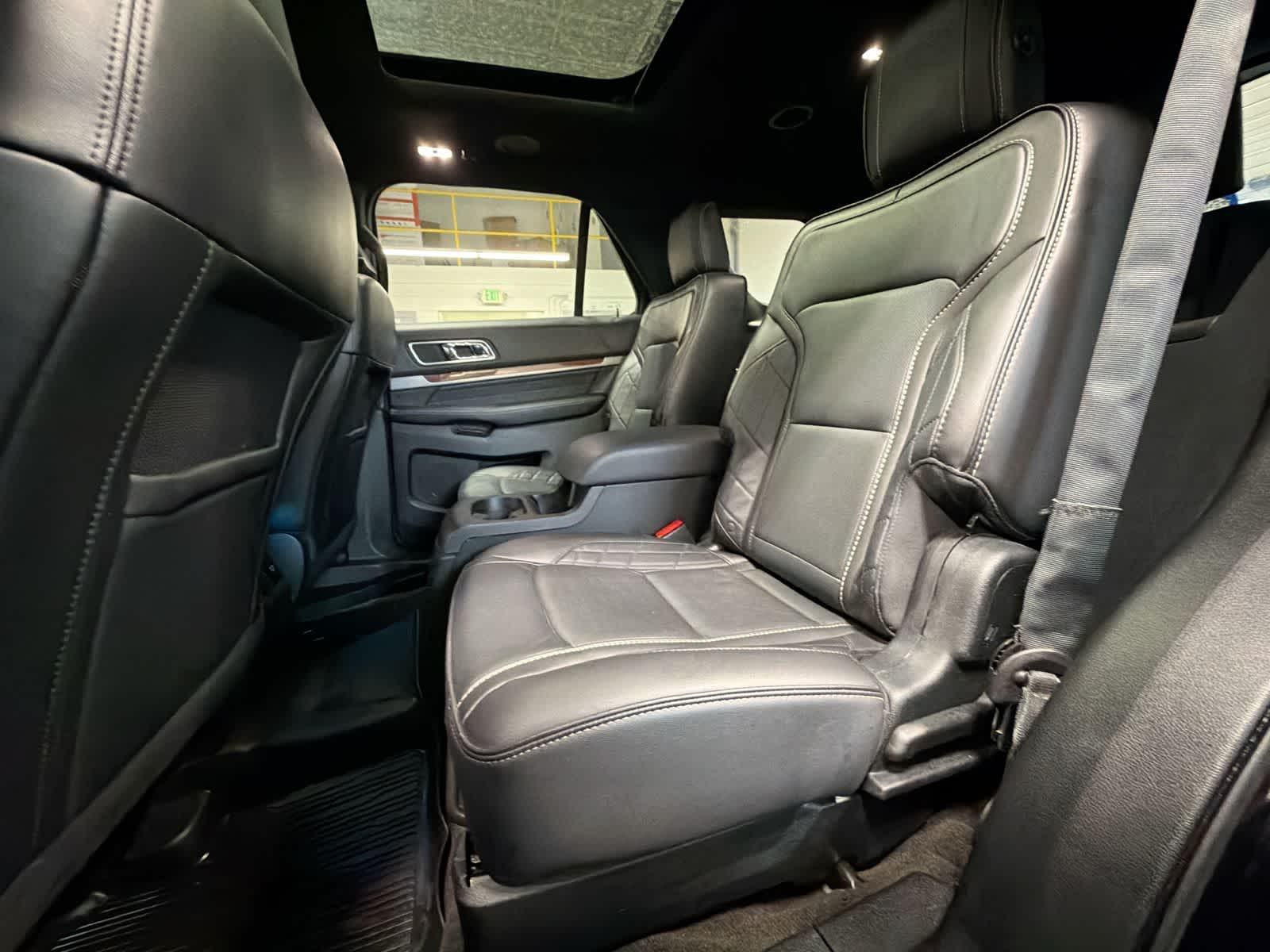 Thumbnail: 2018 Ford Explorer - 24