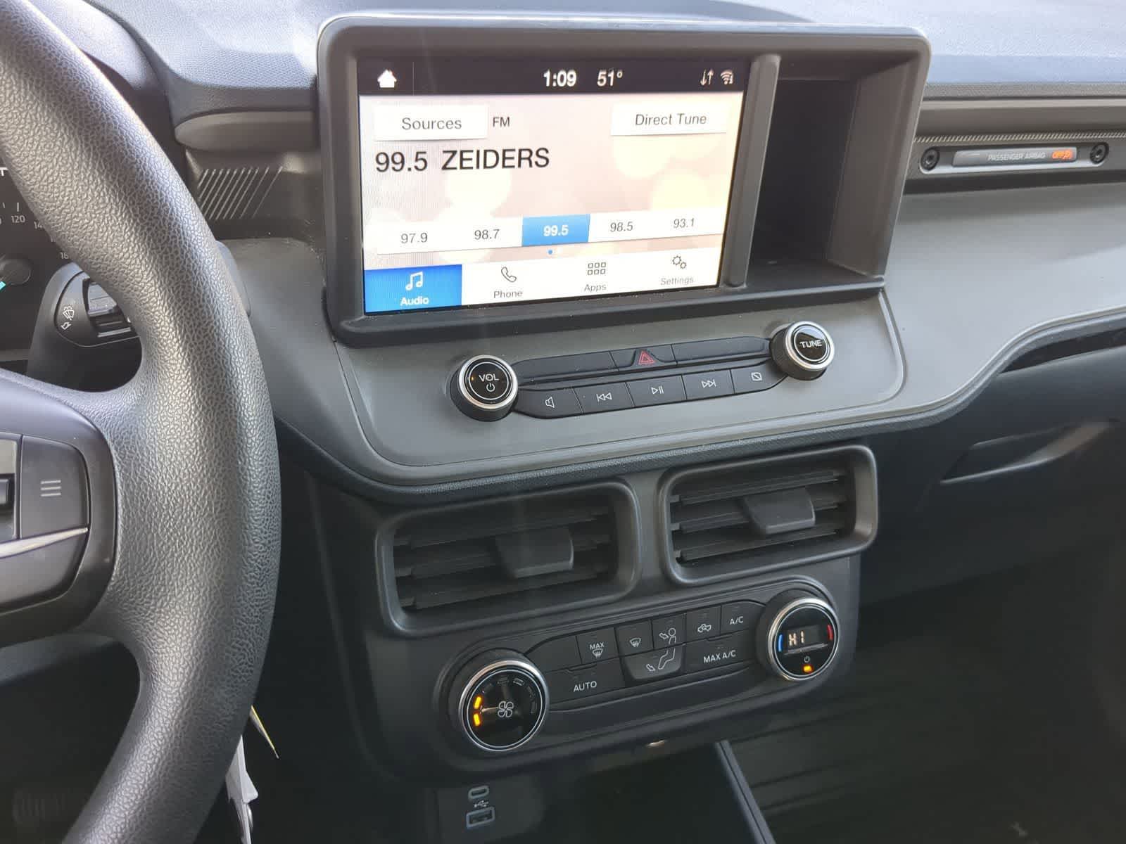 Thumbnail: 2022 Ford Maverick - 28