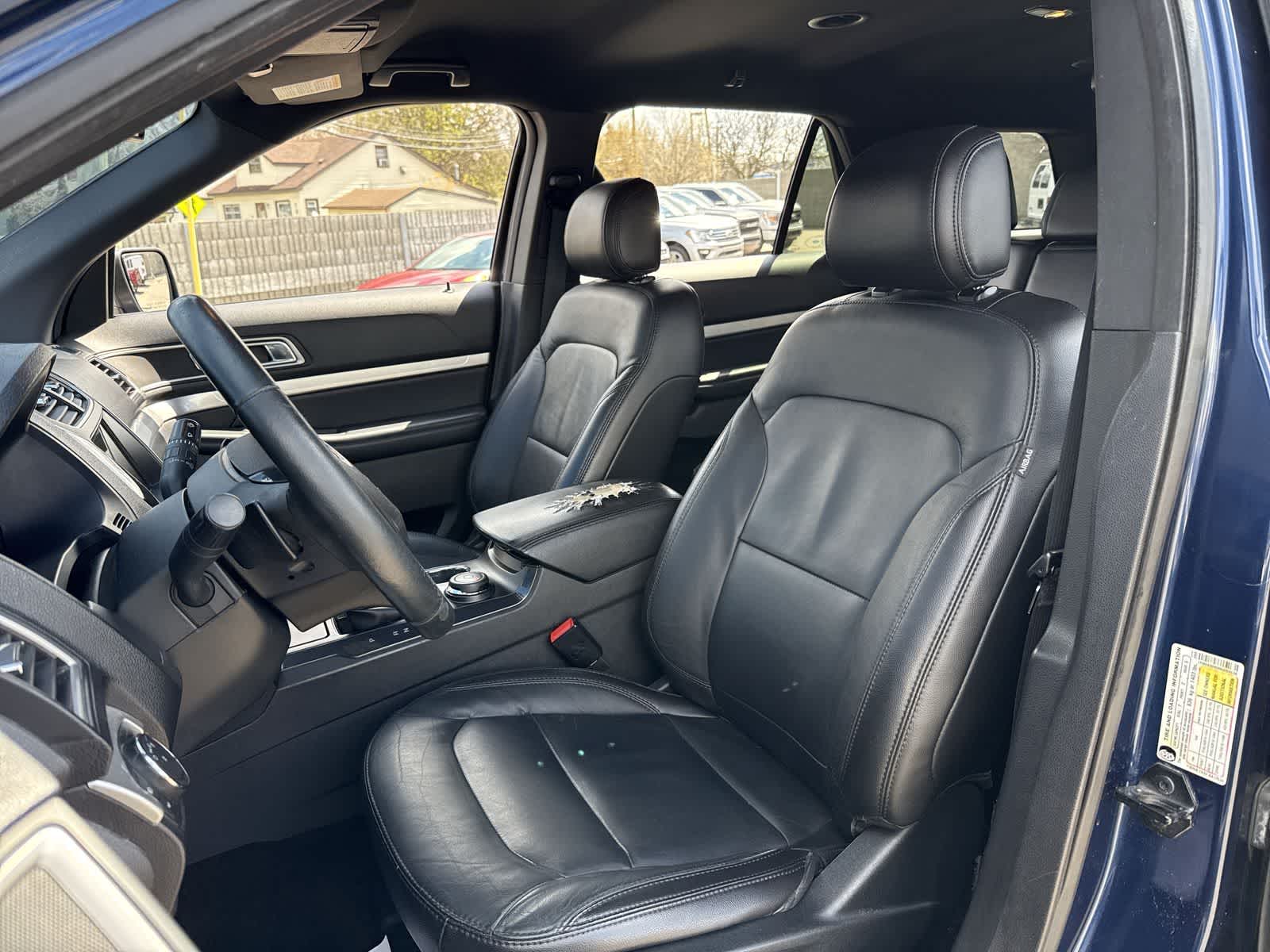 Thumbnail: 2017 Ford Explorer - 23