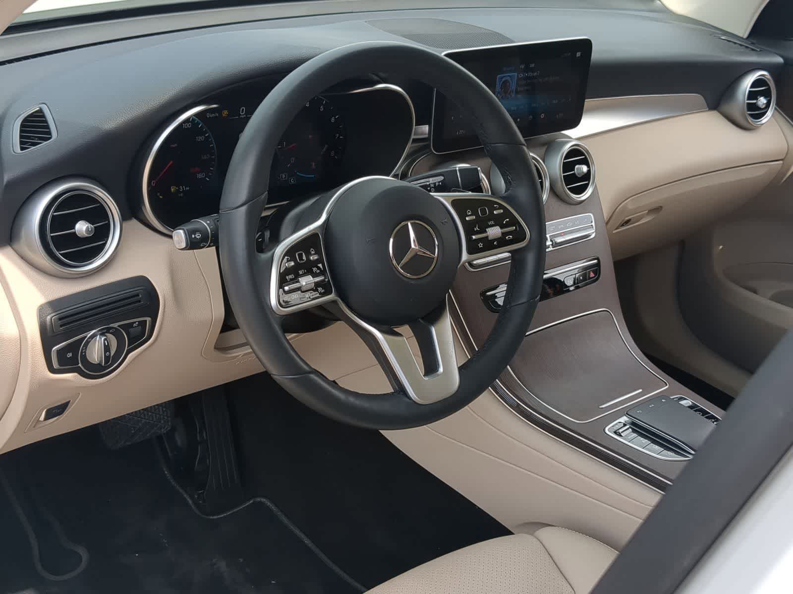 Thumbnail: 2022 Mercedes-Benz GLC - 10
