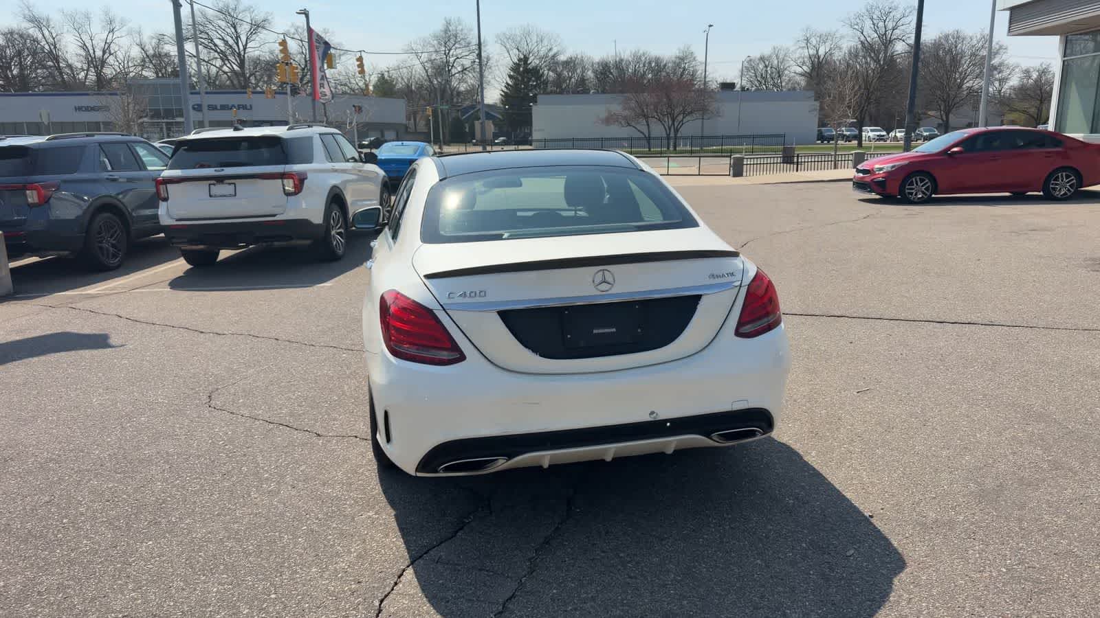 Thumbnail: 2015 Mercedes-Benz C-Class - 9