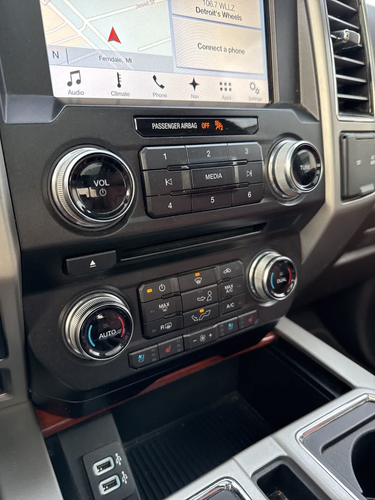 Thumbnail: 2018 Ford F-150 - 44